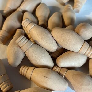 Christmas Ornament Wood Bulbs Crafting Holiday Decoration Unpainted NEW